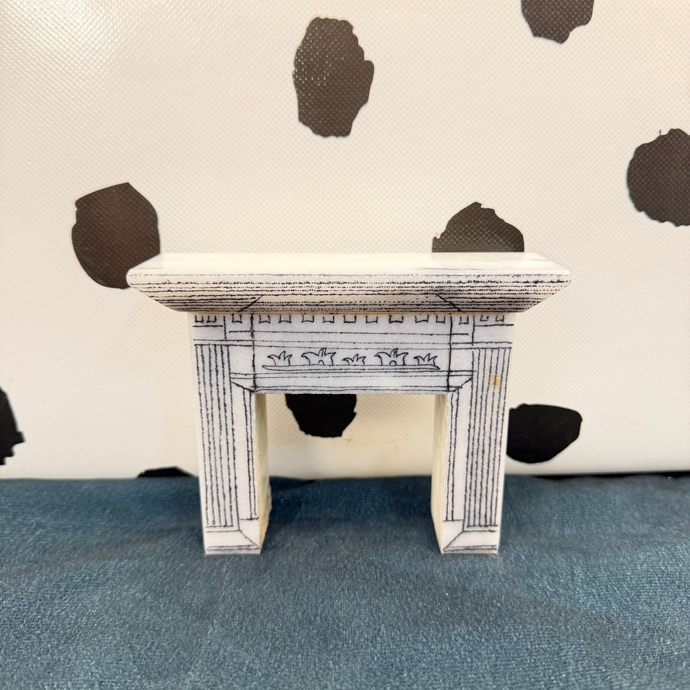 Vintage 1:12 Dollhouse Miniature Hand Carved Stone Fireplace Mantel Scrimshaw 1"
